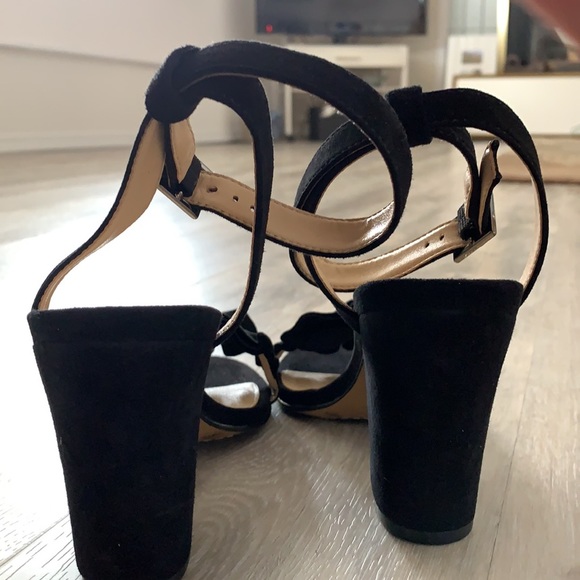 Vince Camuto suede sandals. Excellent condition. - Picture 6 of 9